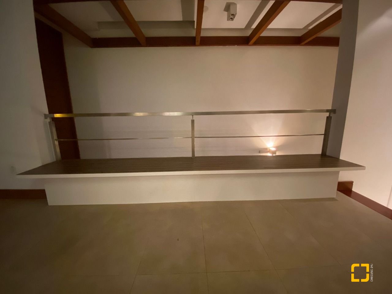 Casa com 929m², 5 quartos (sendo 3 suítes), 5 garagens, no bairro João Paulo em Florianópolis