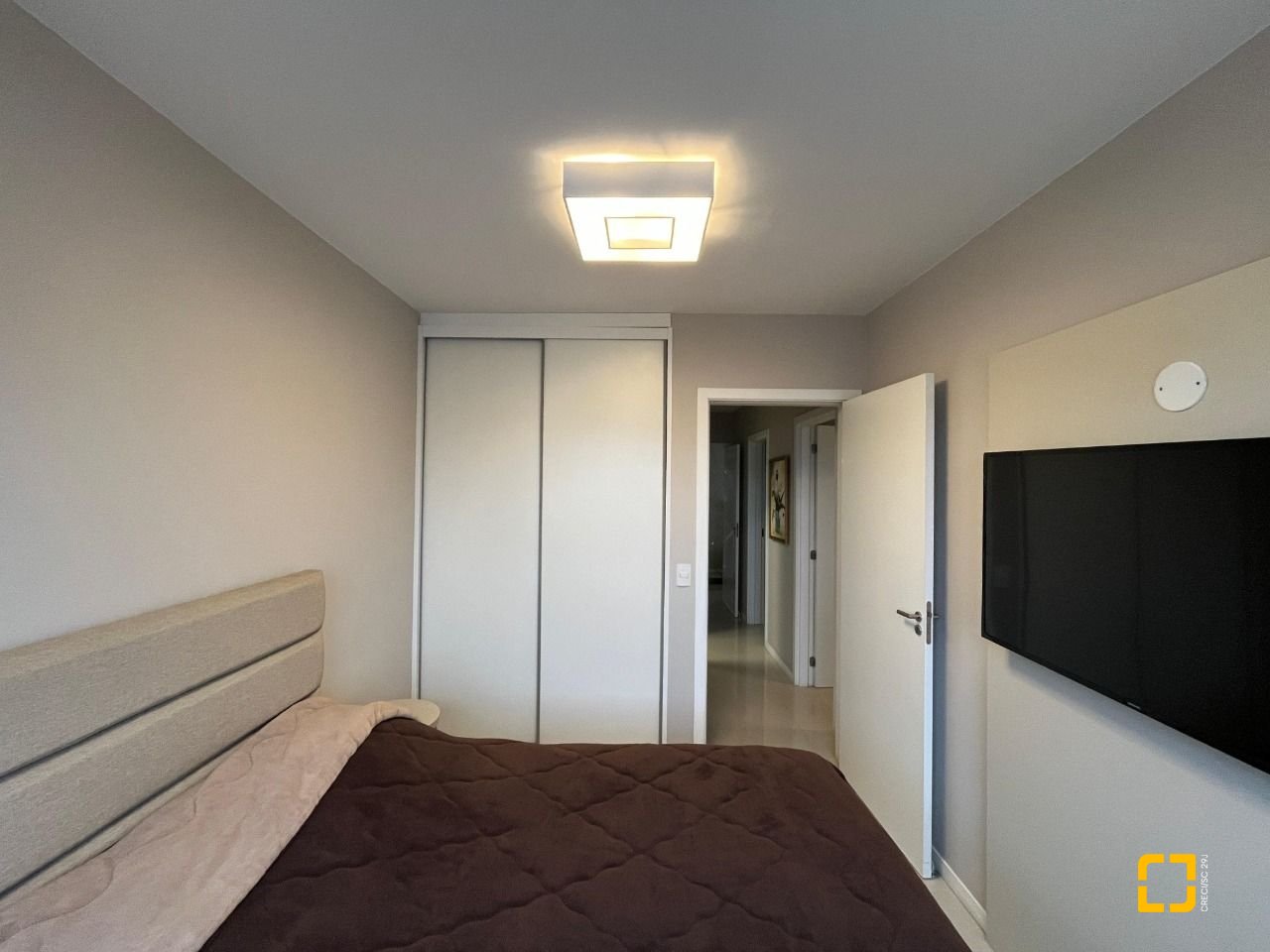 Cobertura com 140m², 4 quartos (sendo 1 suíte), 2 garagens, no bairro Kobrasol em São José