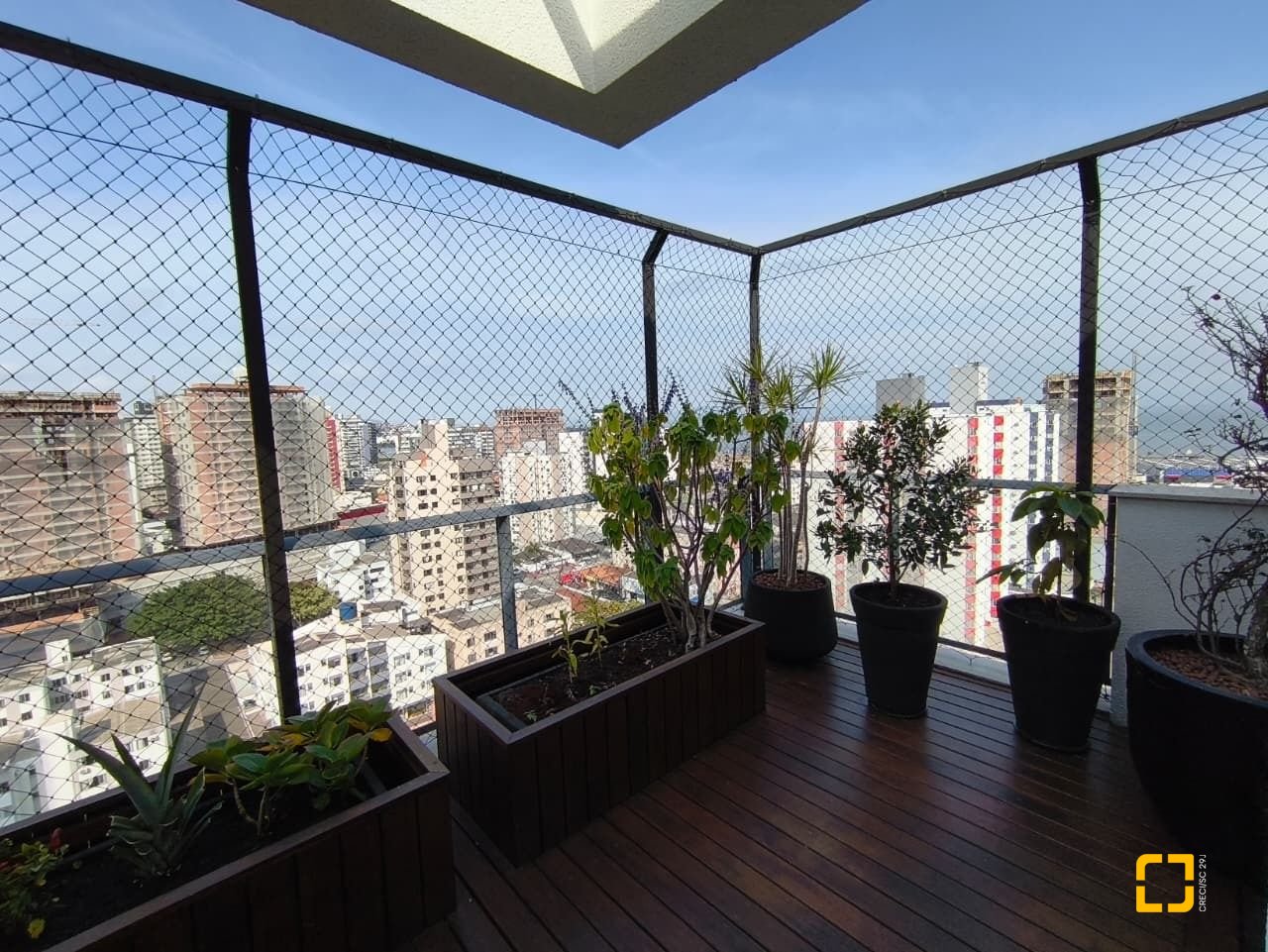Cobertura com 140m², 4 quartos (sendo 1 suíte), 2 garagens, no bairro Kobrasol em São José