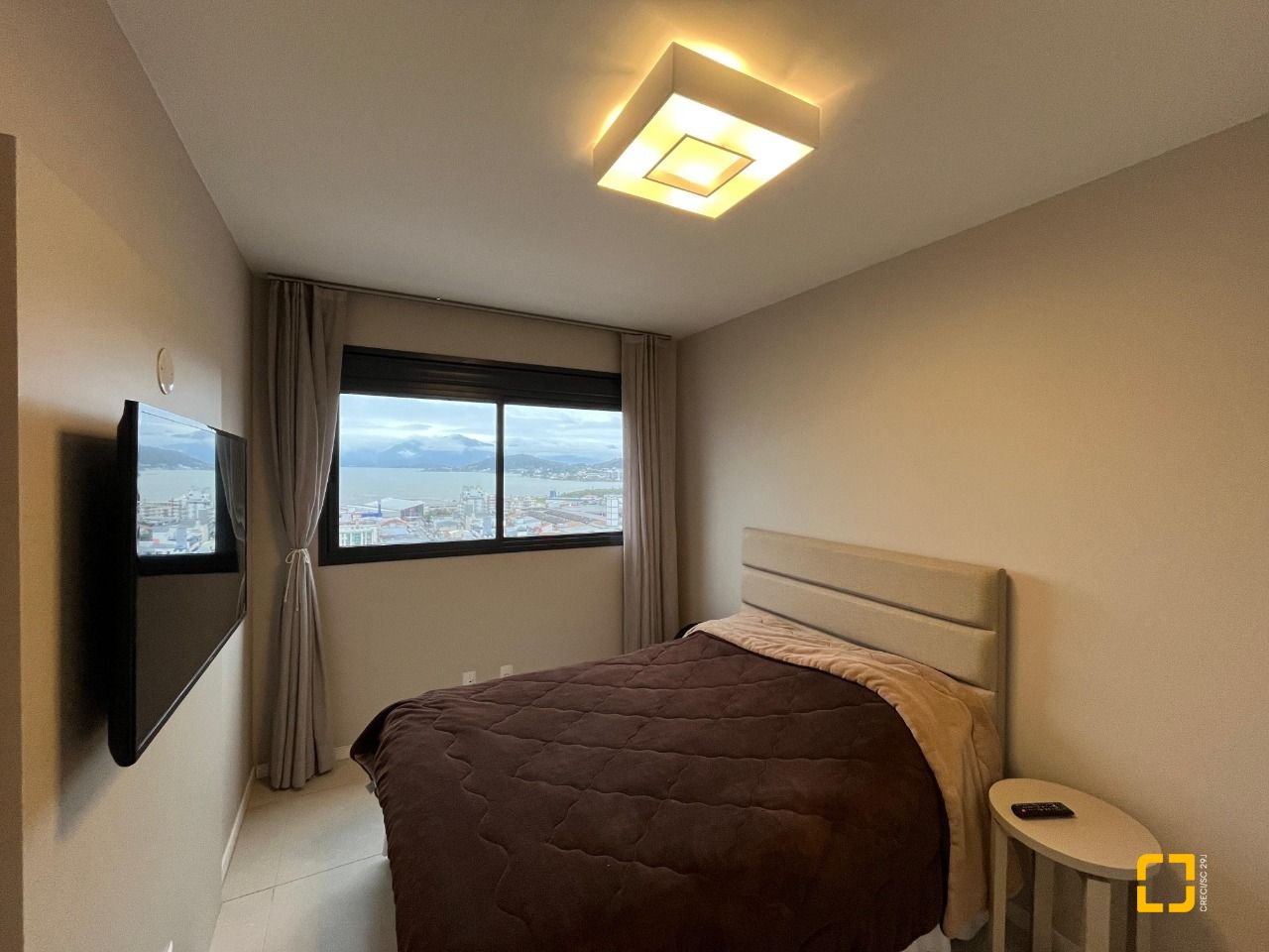 Cobertura com 140m², 3 quartos (sendo 1 suíte), 2 garagens, no bairro Kobrasol em São José