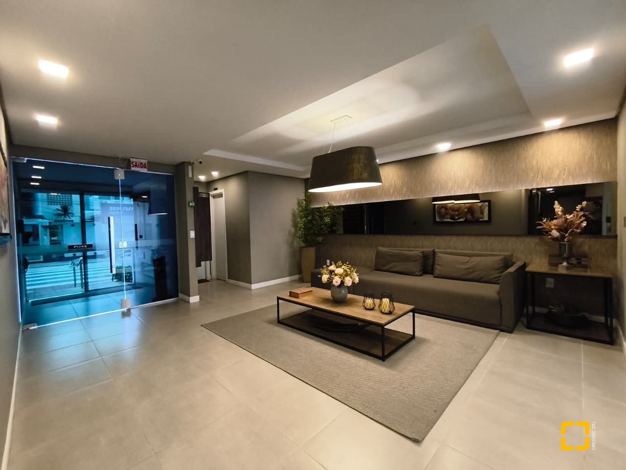Cobertura com 140m², 3 quartos (sendo 1 suíte), 2 garagens, no bairro Kobrasol em São José