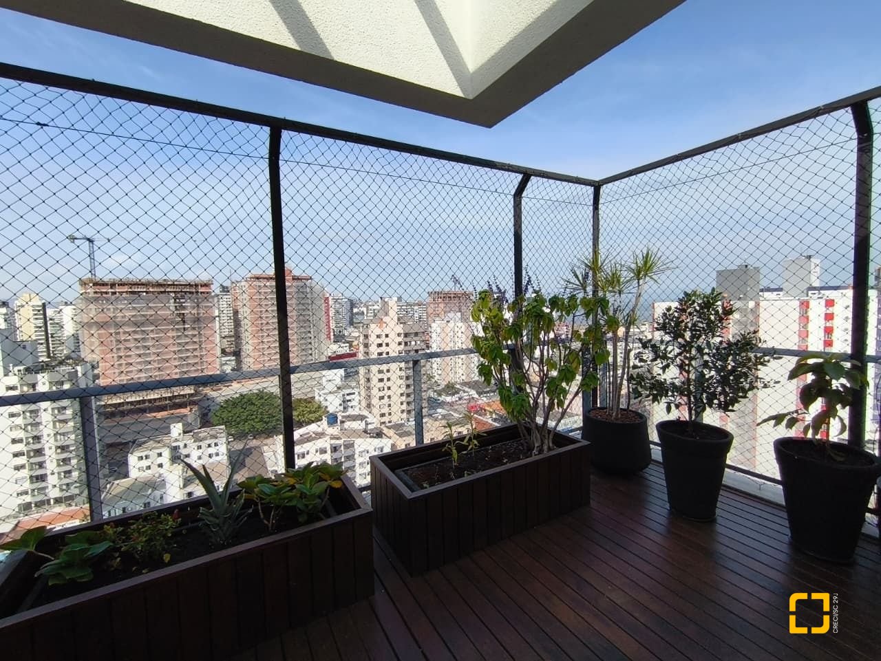 Cobertura com 140m², 3 quartos (sendo 1 suíte), 2 garagens, no bairro Kobrasol em São José