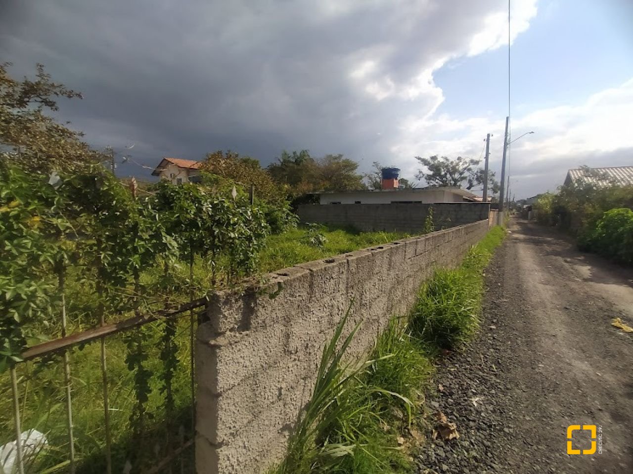 Terreno com 363m², no bairro Tapera da Base em Florianópolis