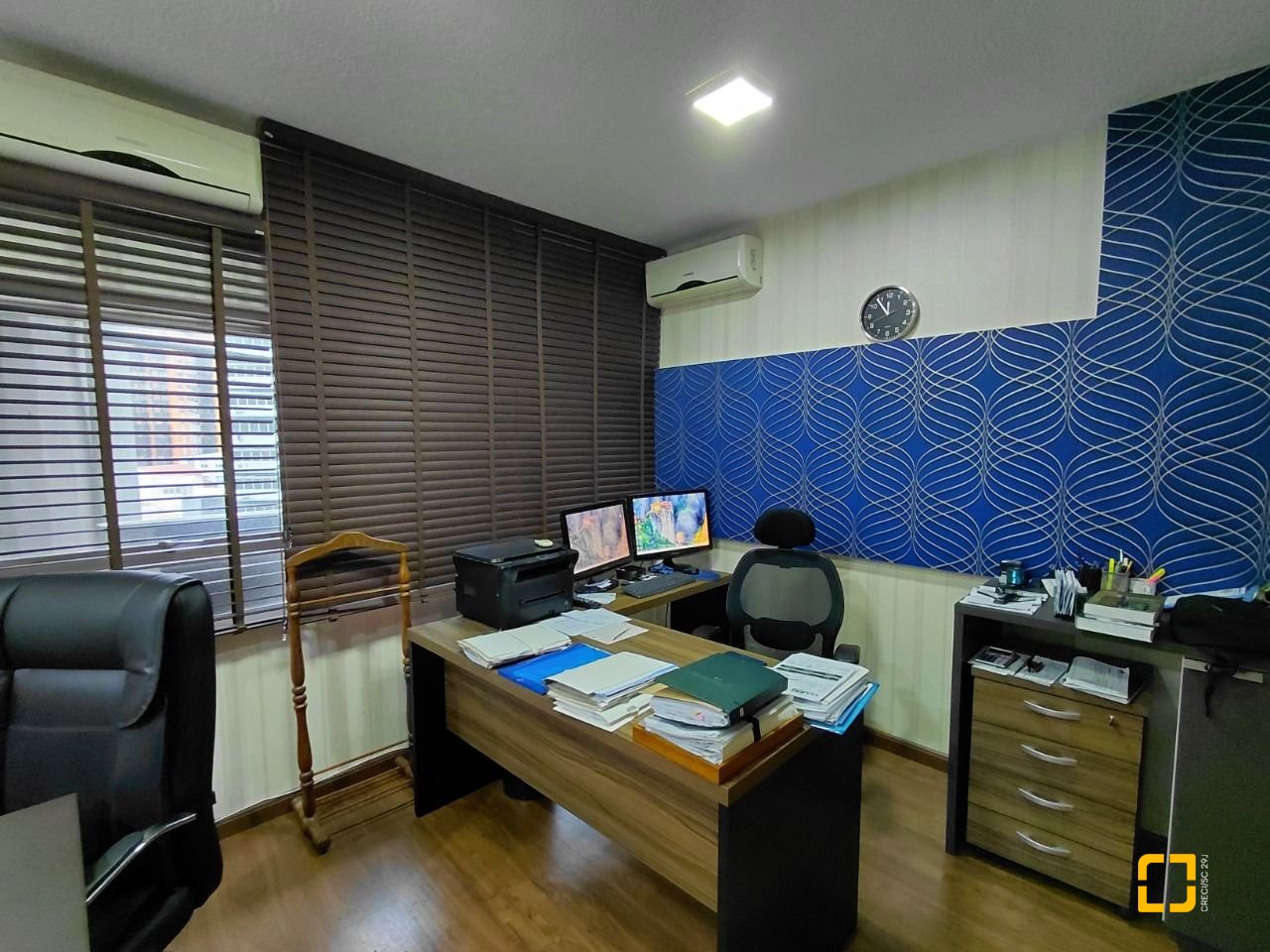 Sala com 27m², no bairro Centro em Florianópolis