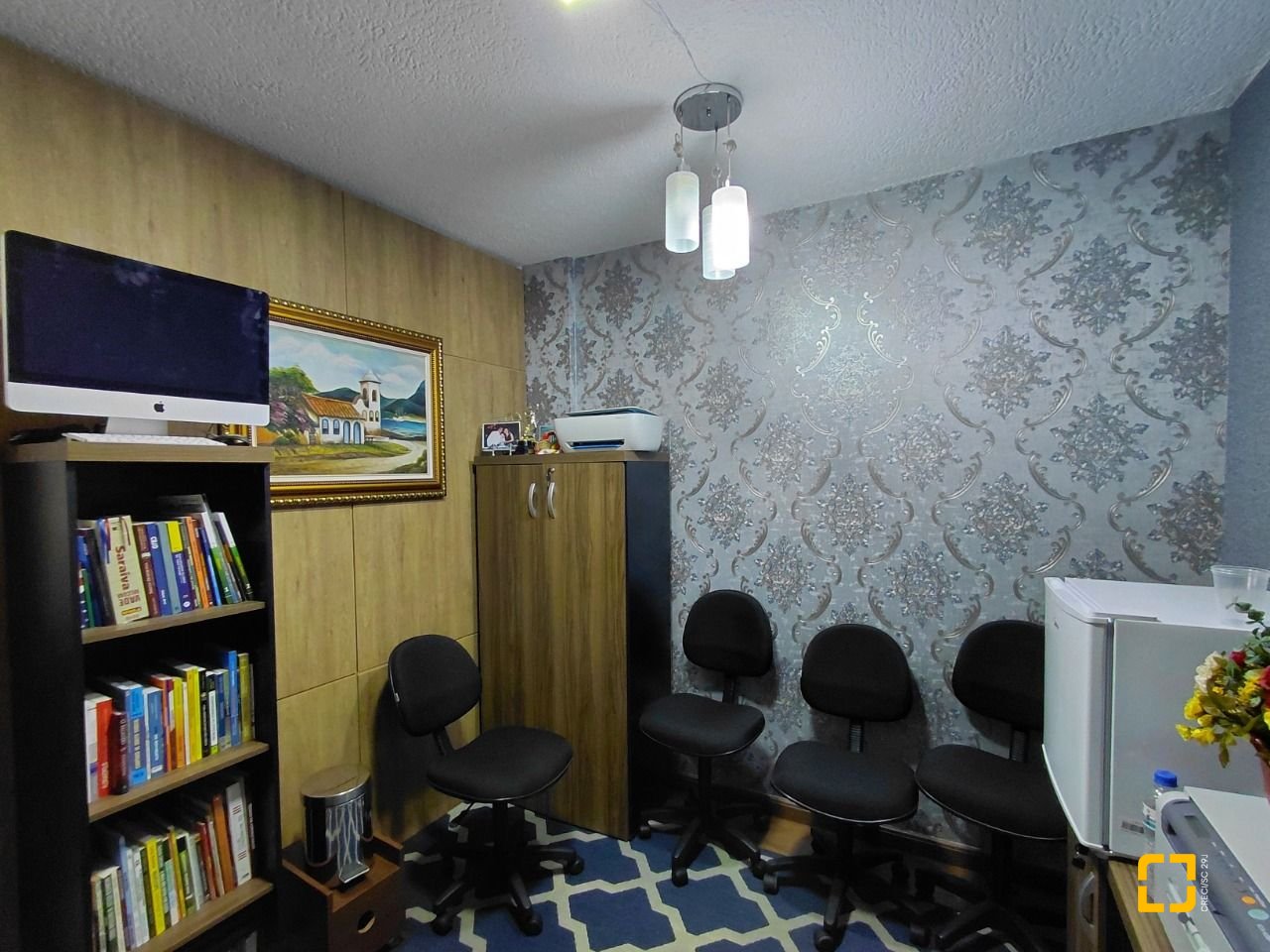Sala com 27m², no bairro Centro em Florianópolis