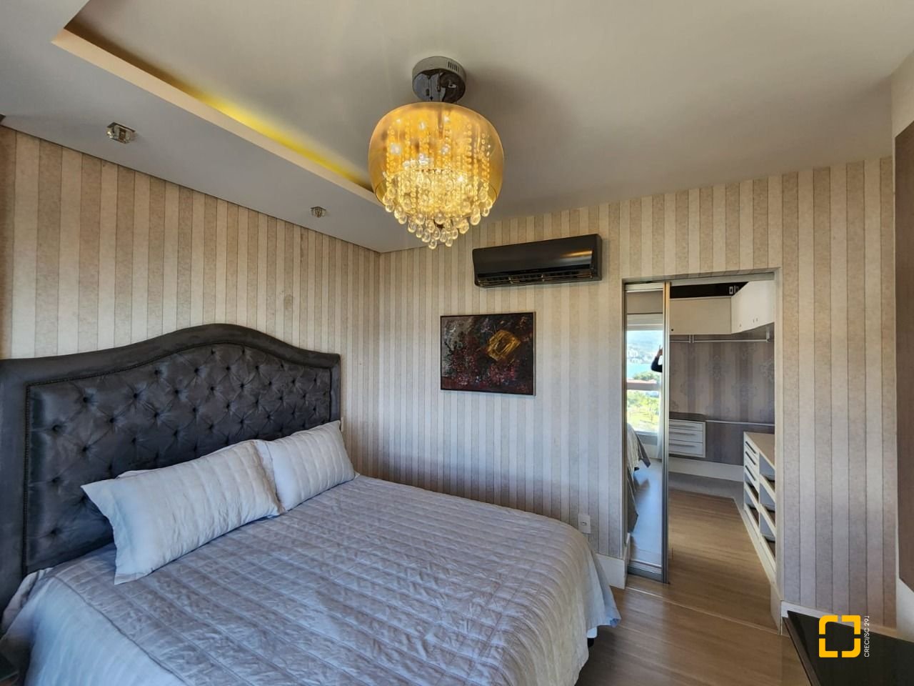 Apartamento com 115m², 4 quartos (sendo 2 suítes), 2 garagens, no bairro Agronômica em Florianópolis