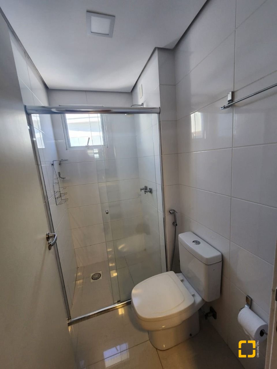 Apartamento com 115m², 4 quartos (sendo 2 suítes), 2 garagens, no bairro Agronômica em Florianópolis