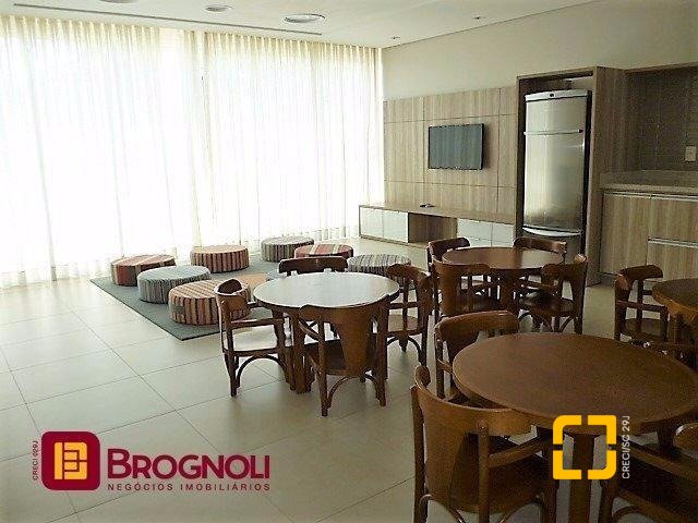Apartamento com 115m², 4 quartos (sendo 2 suítes), 2 garagens, no bairro Agronômica em Florianópolis