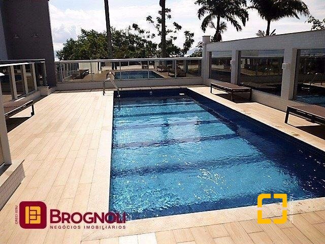 Apartamento com 115m², 4 quartos (sendo 2 suítes), 2 garagens, no bairro Agronômica em Florianópolis
