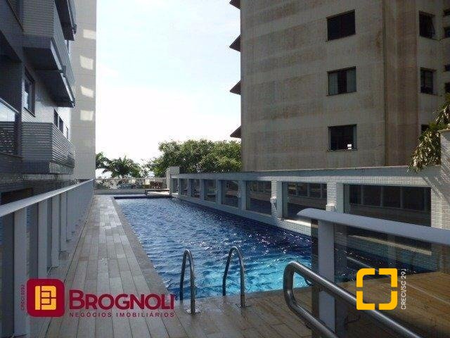 Apartamento com 115m², 4 quartos (sendo 2 suítes), 2 garagens, no bairro Agronômica em Florianópolis