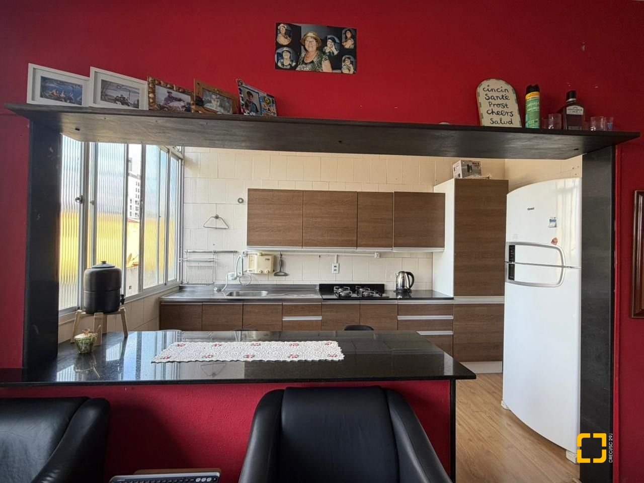 Apartamento com 64m², 3 quartos, 1 garagem, no bairro Centro em Florianópolis