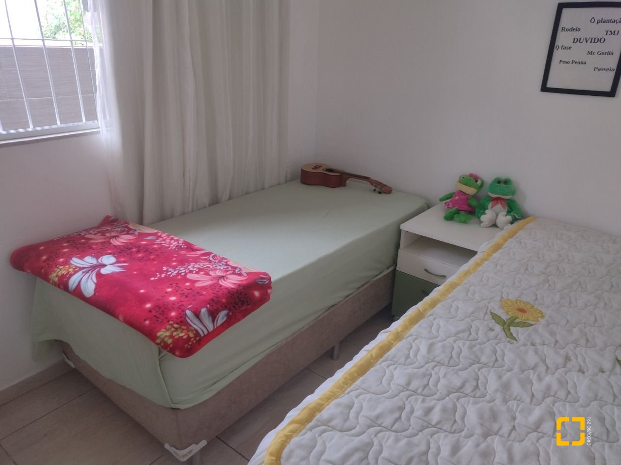 Casa com 209m², 5 quartos (sendo 1 suíte), 4 garagens, no bairro Carvoeira em Florianópolis