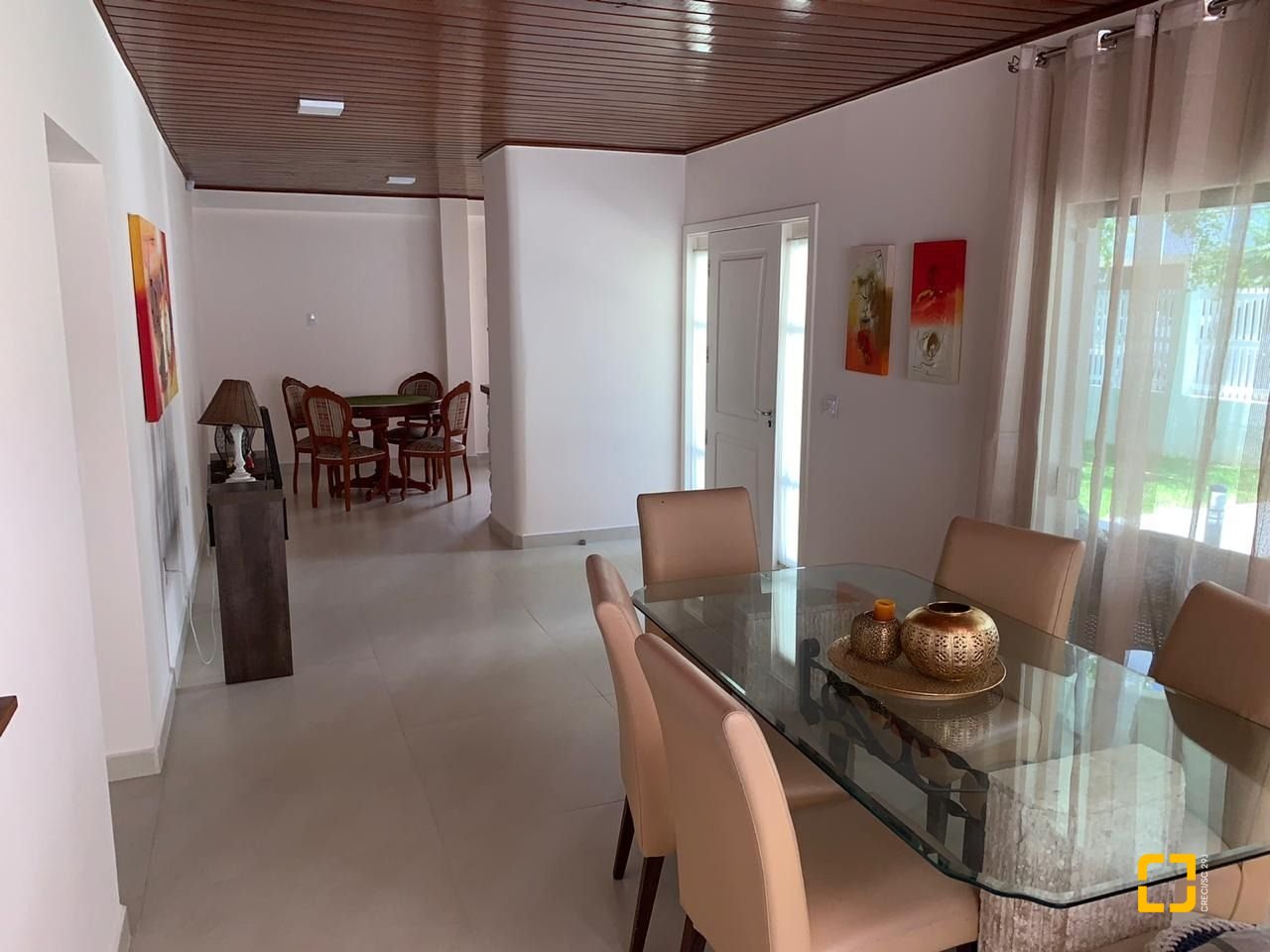 Casa com 303m², 14 quartos (sendo 7 suítes), 3 garagens, no bairro Canasvieiras em Florianópolis