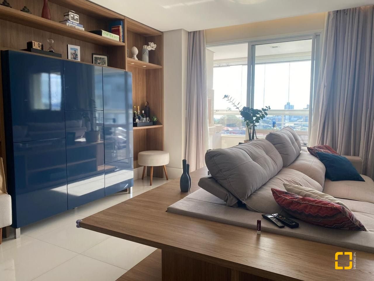 Apartamento com 97m², 3 quartos (sendo 1 suíte), 2 garagens, no bairro Nossa Senhora do Rosário em São José