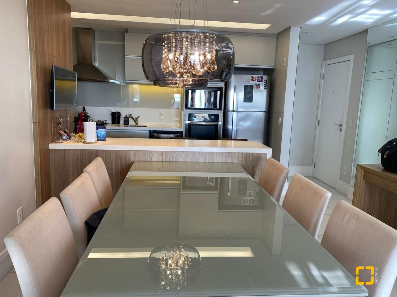 Apartamento com 97m², 3 quartos (sendo 1 suíte), 2 garagens, no bairro Nossa Senhora do Rosário em São José