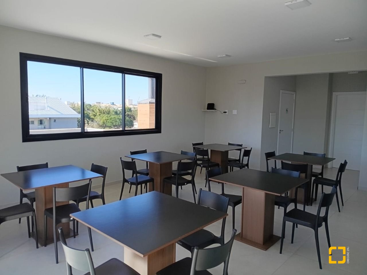 Apartamento com 77m², 3 quartos (sendo 1 suíte), 1 garagem, no bairro Ingleses em Florianópolis