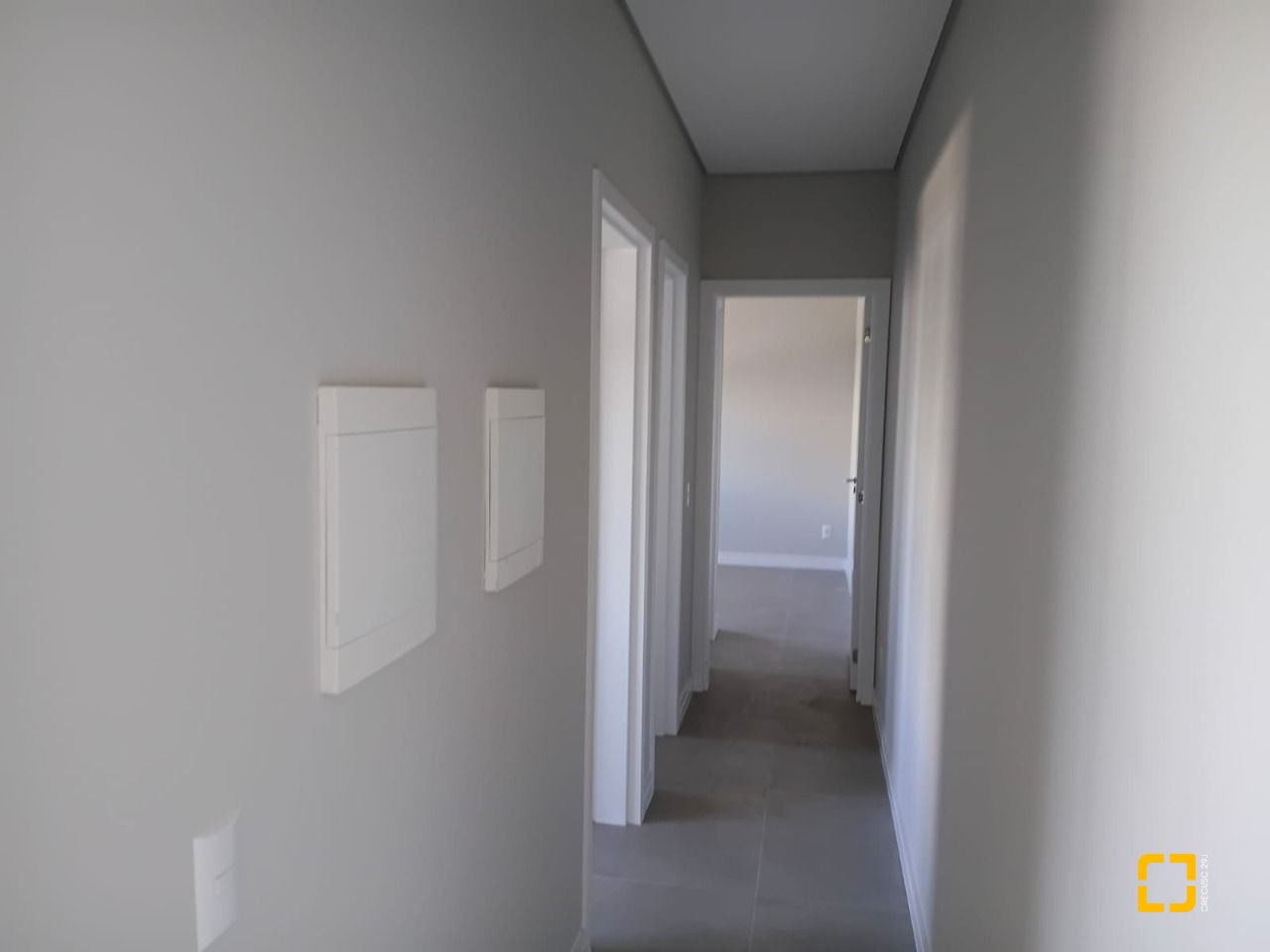 Apartamento com 77m², 3 quartos (sendo 1 suíte), 1 garagem, no bairro Ingleses em Florianópolis