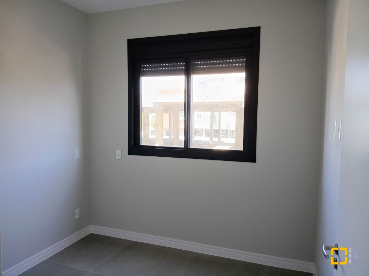 Apartamento com 77m², 3 quartos (sendo 1 suíte), 1 garagem, no bairro Ingleses em Florianópolis