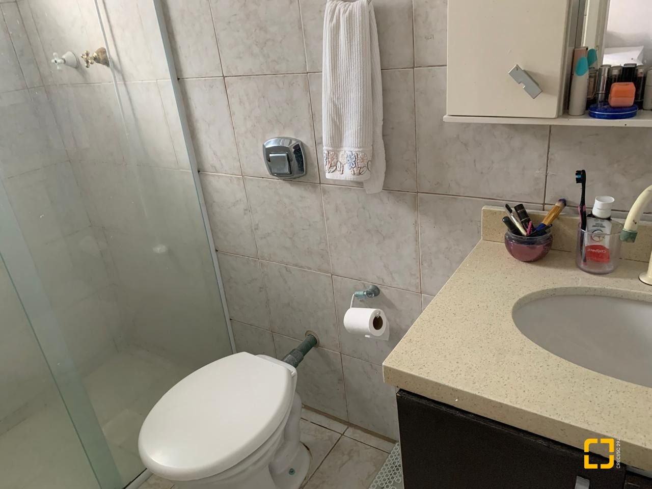 Casa com 207m², 3 quartos (sendo 1 suíte), 3 garagens, no bairro Flor de Nápolis em São José