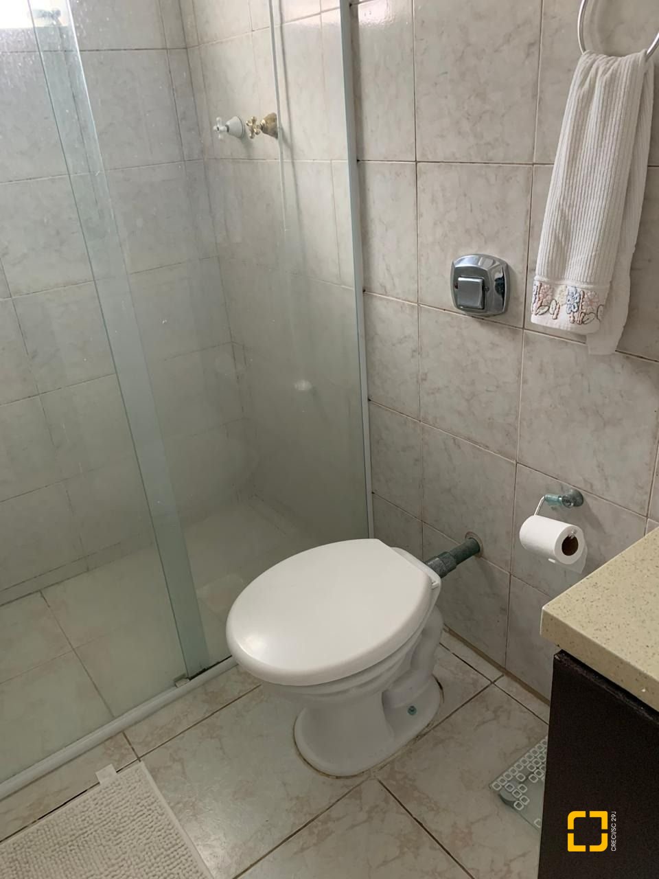 Casa com 207m², 3 quartos (sendo 1 suíte), 3 garagens, no bairro Flor de Nápolis em São José