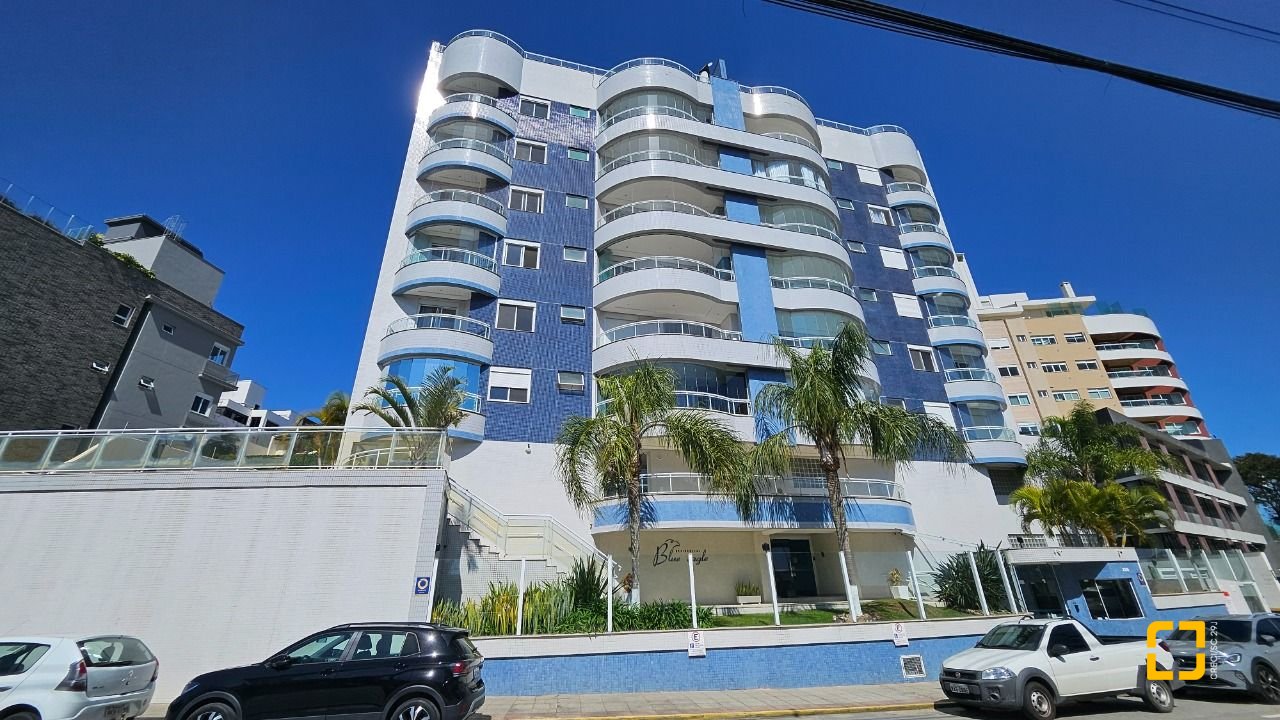 Apartamento com 150m², 7 quartos (sendo 3 suítes), 2 garagens, no bairro João Paulo em Florianópolis
