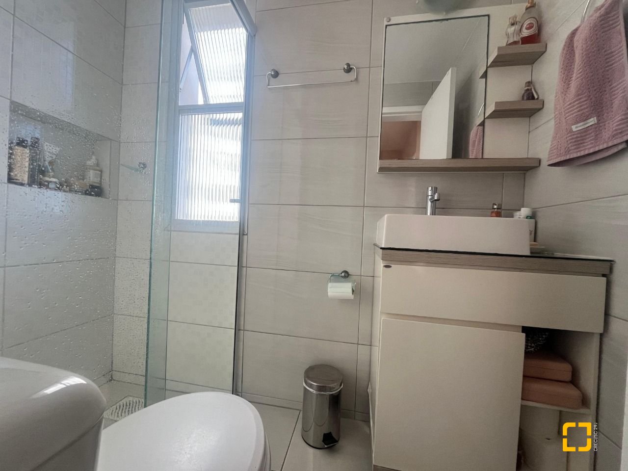 Apartamento com 40m², 1 quarto, no bairro Centro em Florianópolis