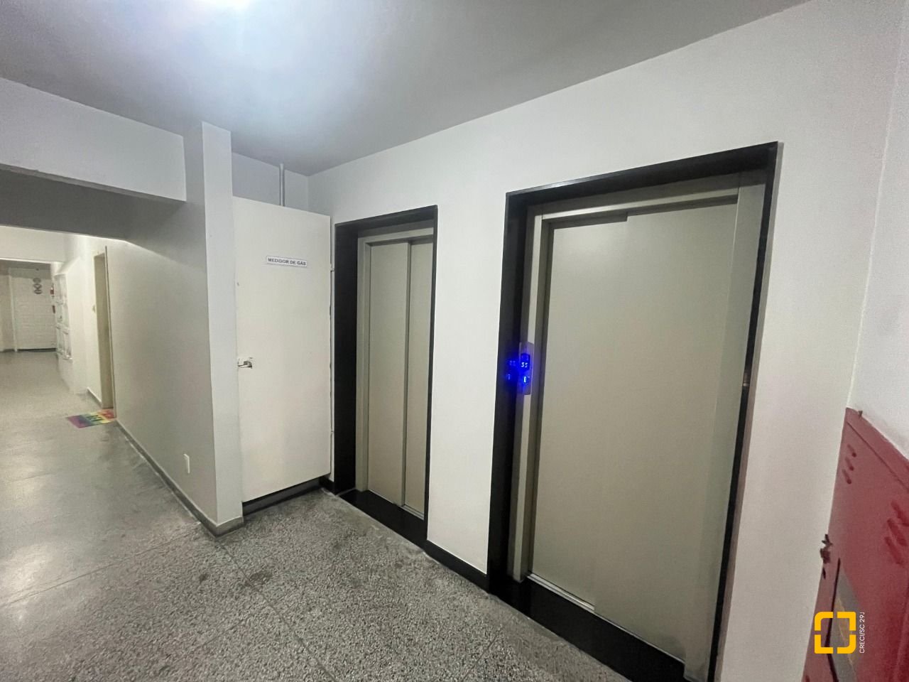 Apartamento com 40m², 1 quarto, no bairro Centro em Florianópolis