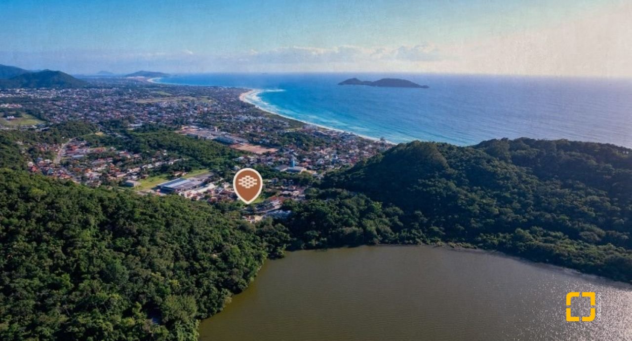 Apartamento com 31m², 1 quarto (sendo 1 suíte), 1 garagem, no bairro Morro das Pedras em Florianópolis