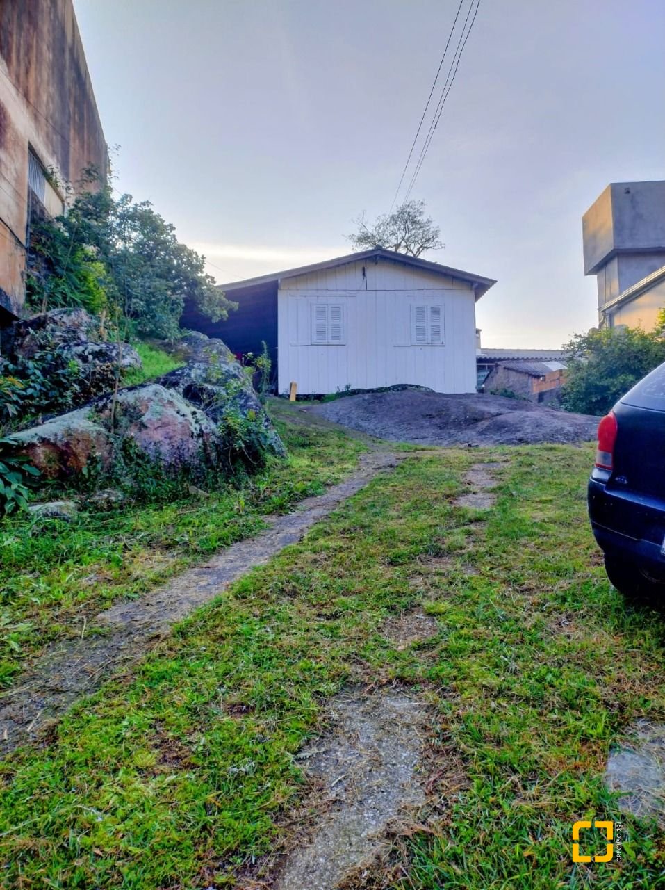 Terreno com 517m², no bairro Canasvieiras em Florianópolis