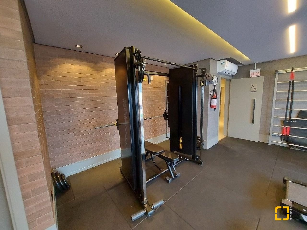 Apartamento com 107m², 3 quartos (sendo 1 suíte), 2 garagens, no bairro Campinas em São José