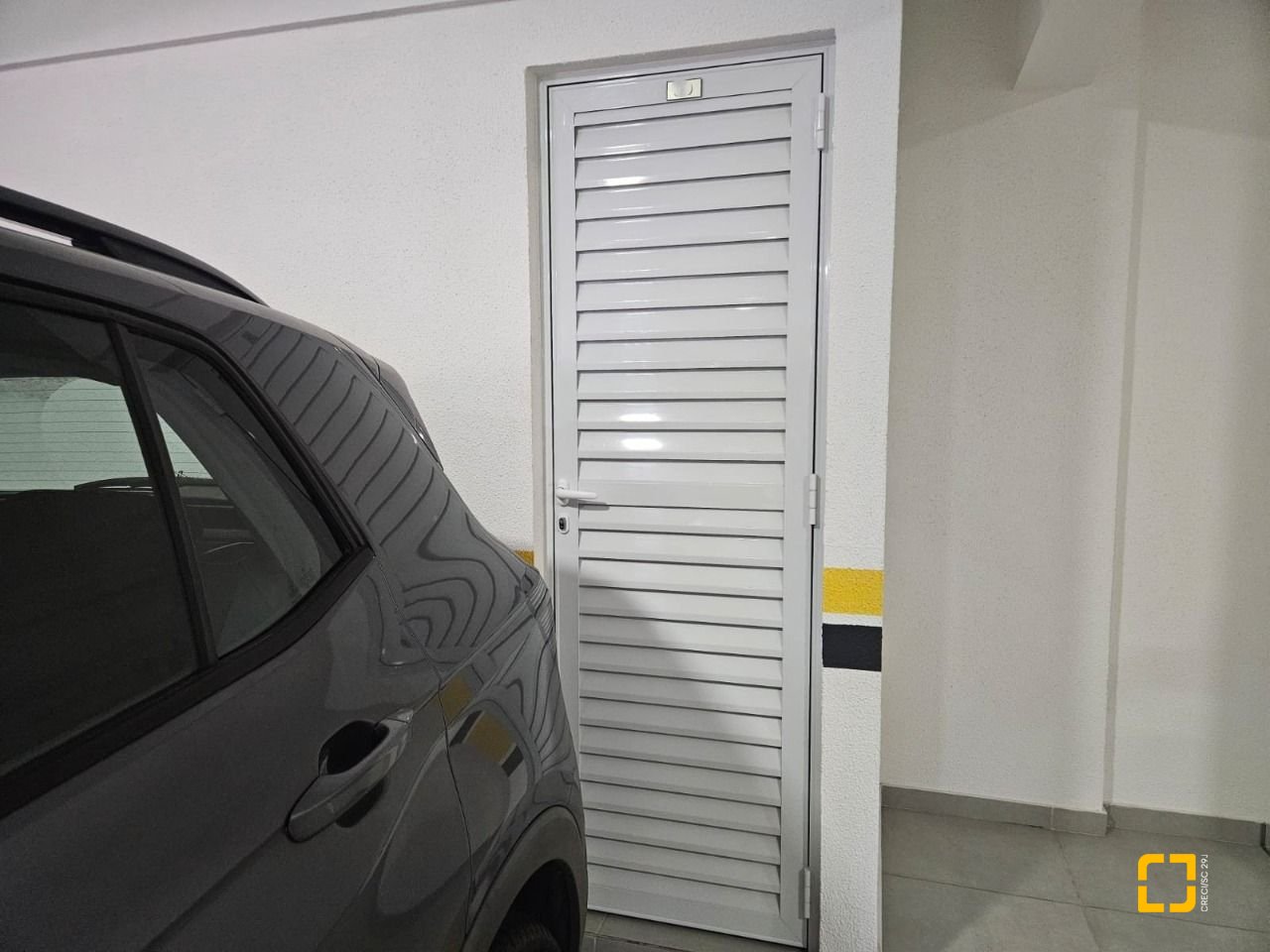 Apartamento com 107m², 3 quartos (sendo 1 suíte), 2 garagens, no bairro Campinas em São José
