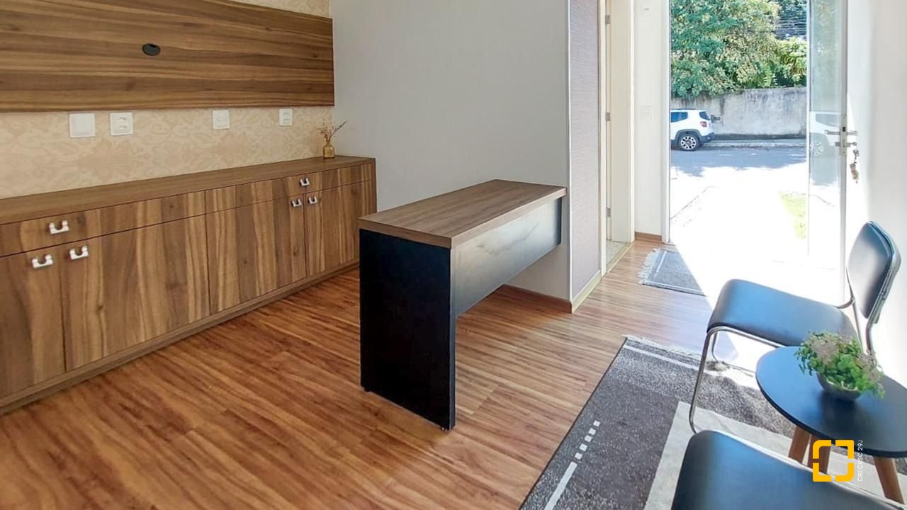 Casa com 322m², 6 quartos (sendo 3 suítes), 2 garagens, no bairro Lagoa da Conceição em Florianópolis