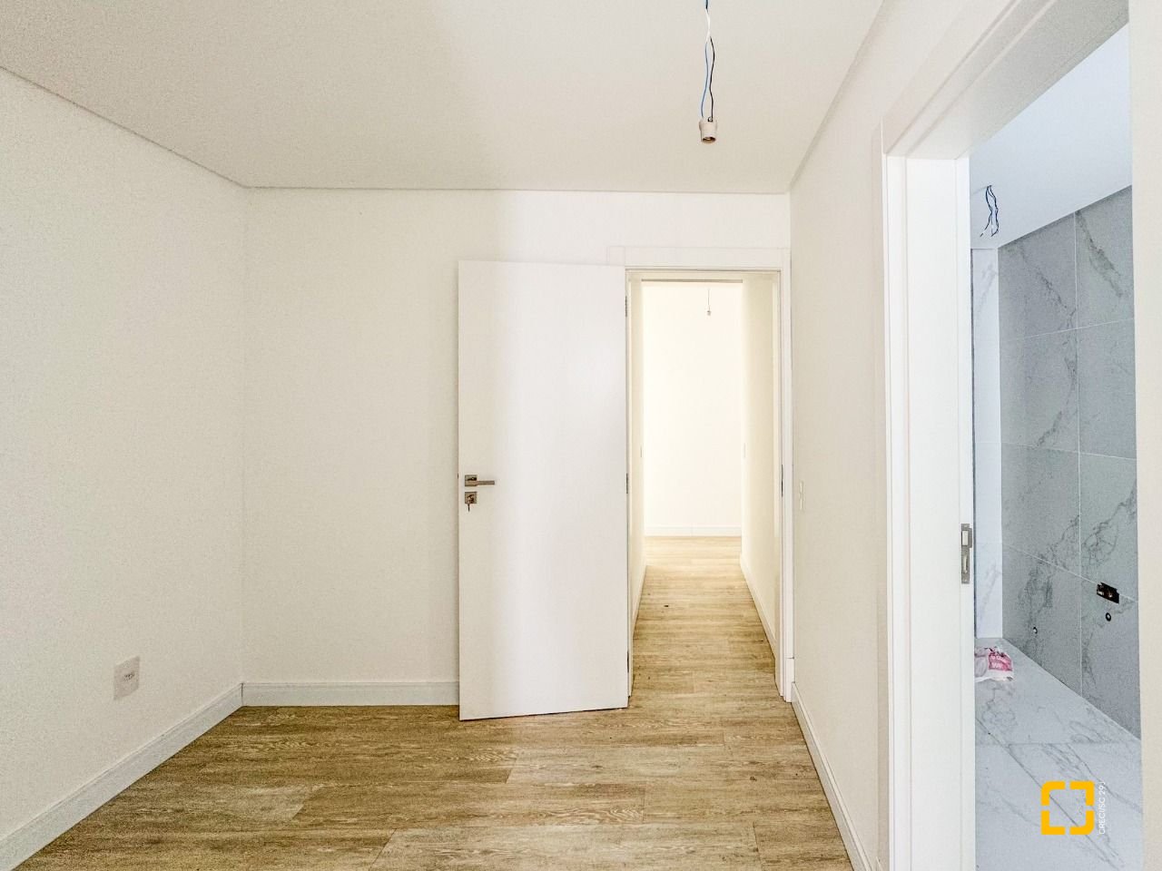Casa com 450m², 8 quartos (sendo 4 suítes), 4 garagens, no bairro Jurerê Internacional em Florianópolis