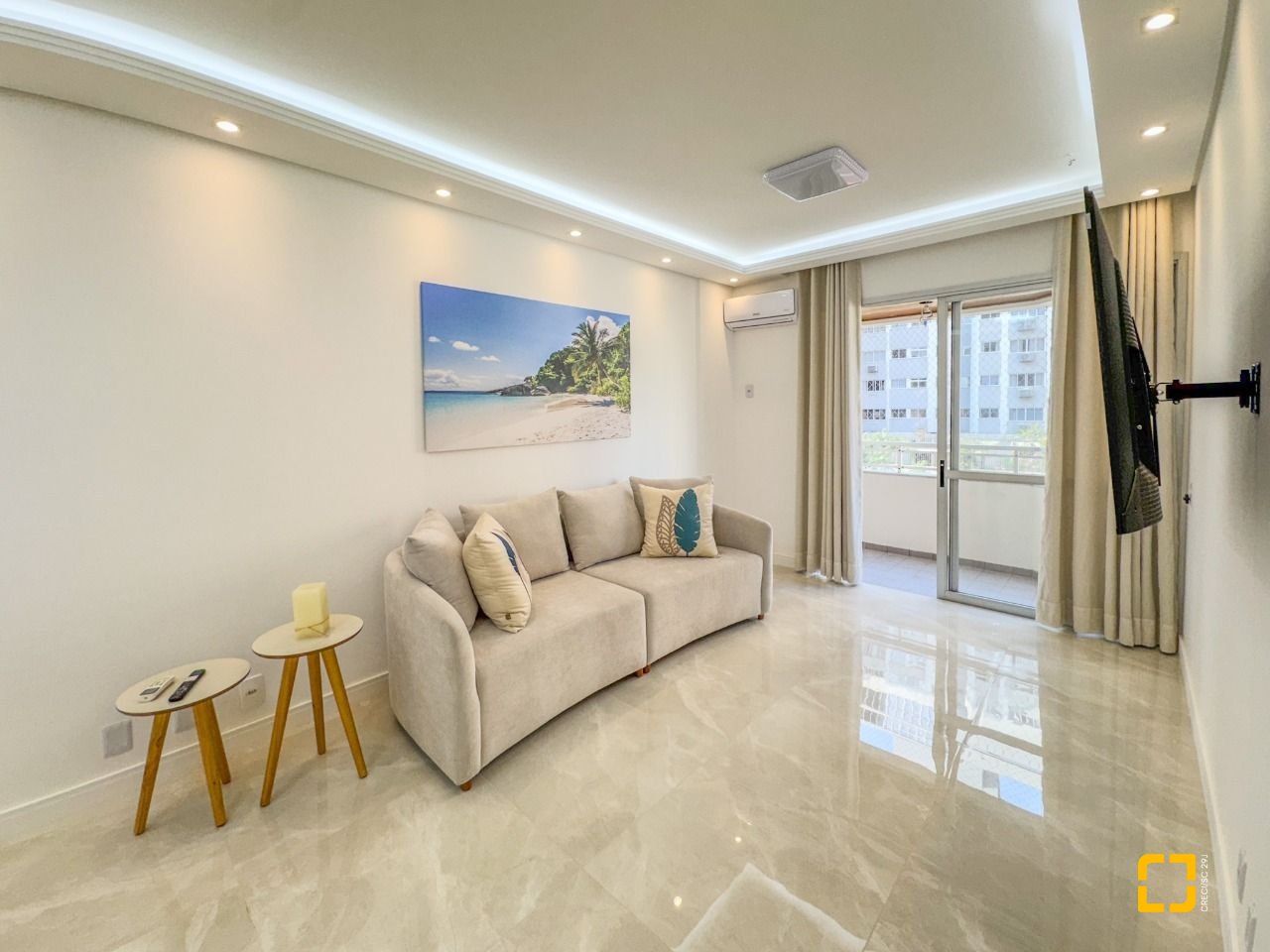Apartamento com 122m², 4 quartos (sendo 1 suíte), 1 garagem, no bairro Centro em Florianópolis