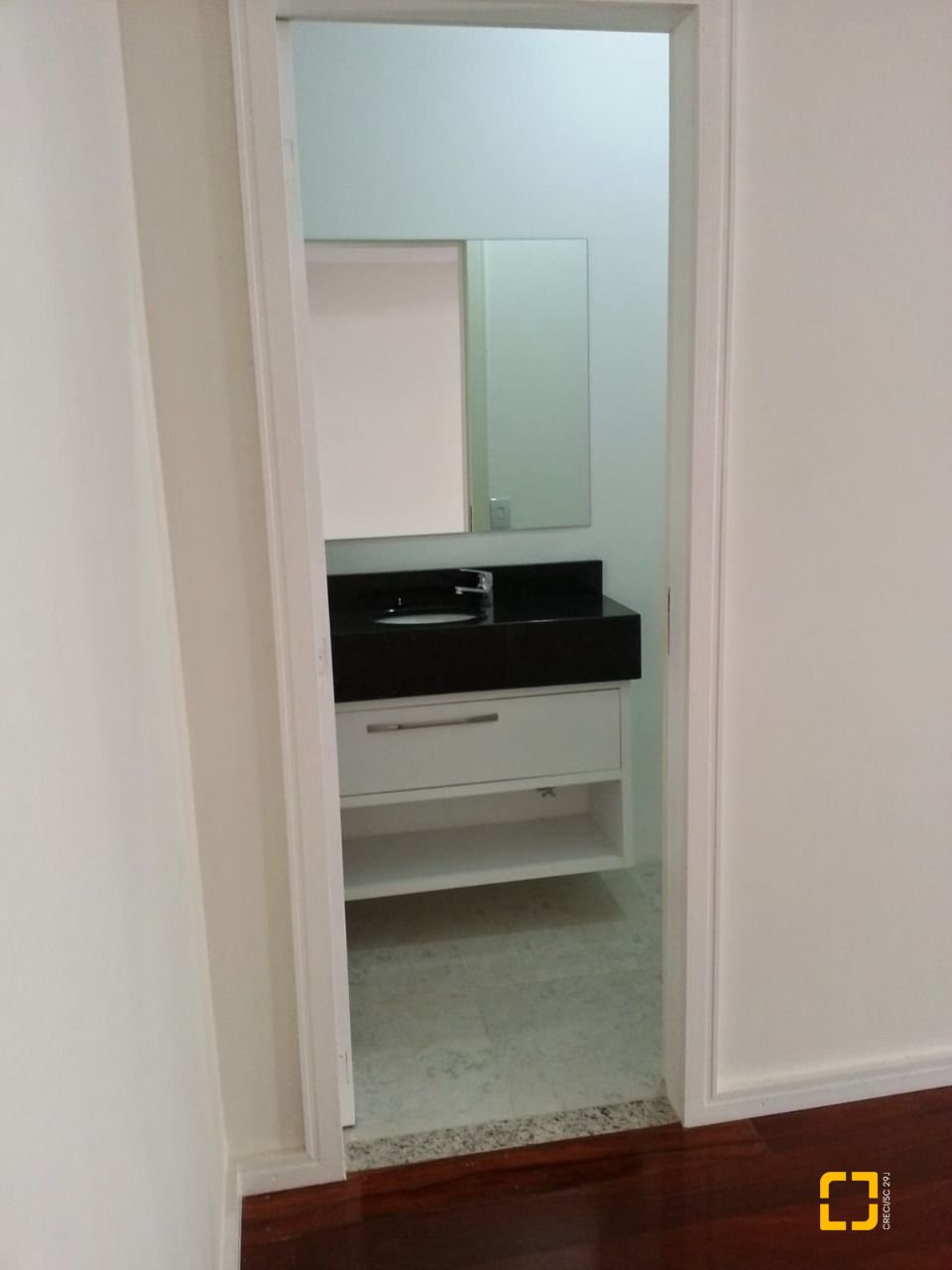 Casa com 171m², 4 quartos (sendo 2 suítes), 7 garagens, no bairro Cachoeira do Bom Jesus em Florianópolis