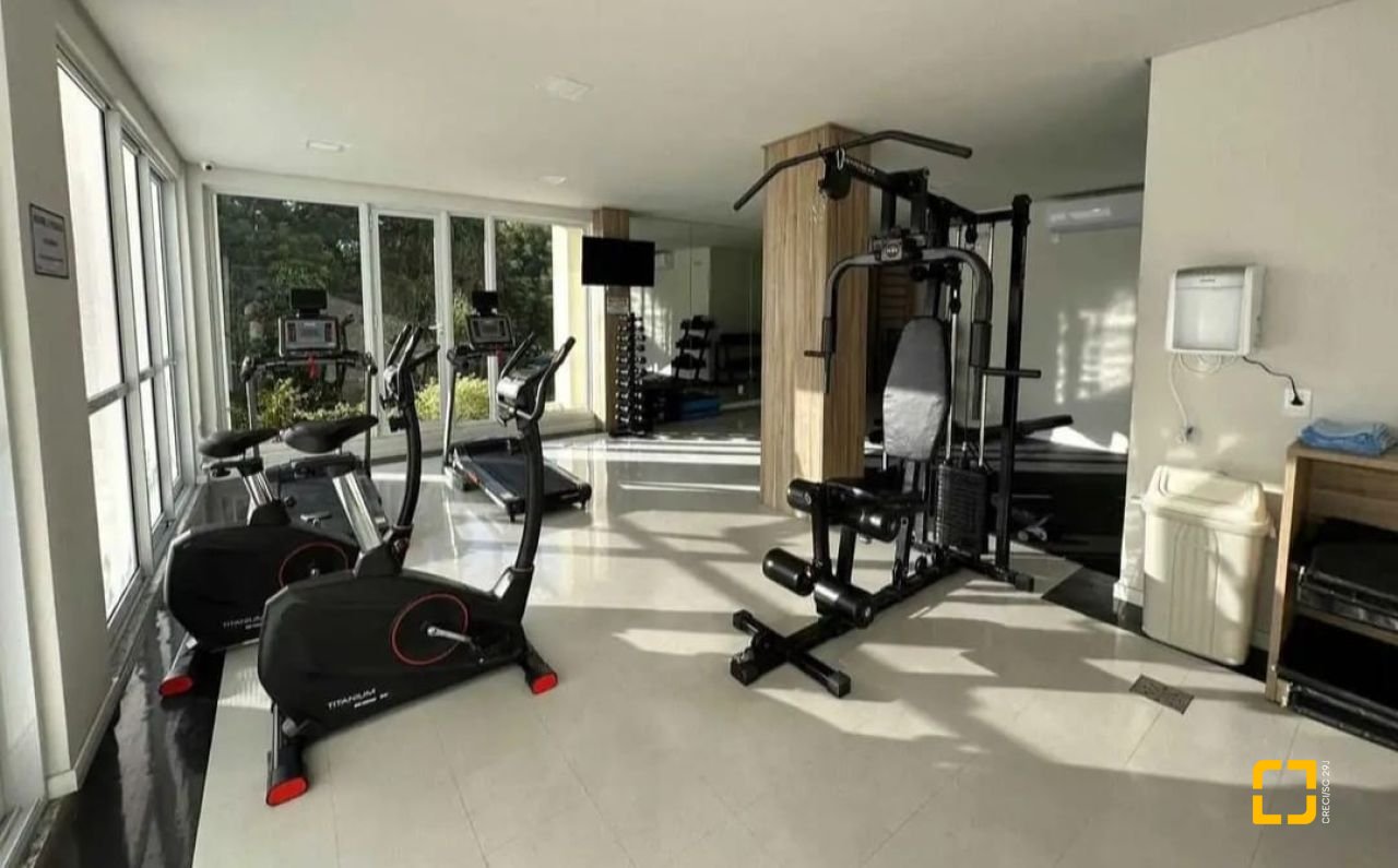 Apartamento com 48m², 1 quarto (sendo 1 suíte), 1 garagem, no bairro Praia Comprida em São José