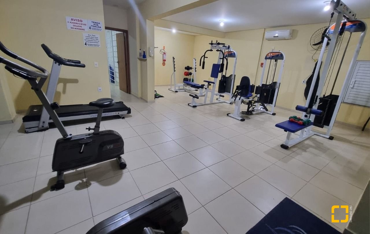 Apartamento com 77m², 4 quartos (sendo 1 suíte), 2 garagens, no bairro Costeira do Pirajubaé em Florianópolis