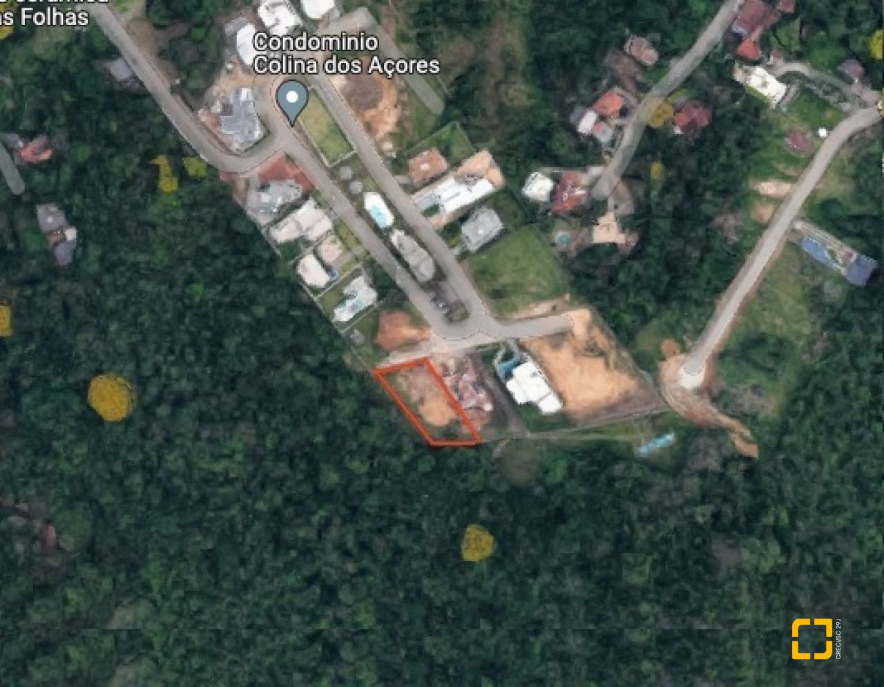 Terreno com 794m², no bairro Córrego Grande em Florianópolis