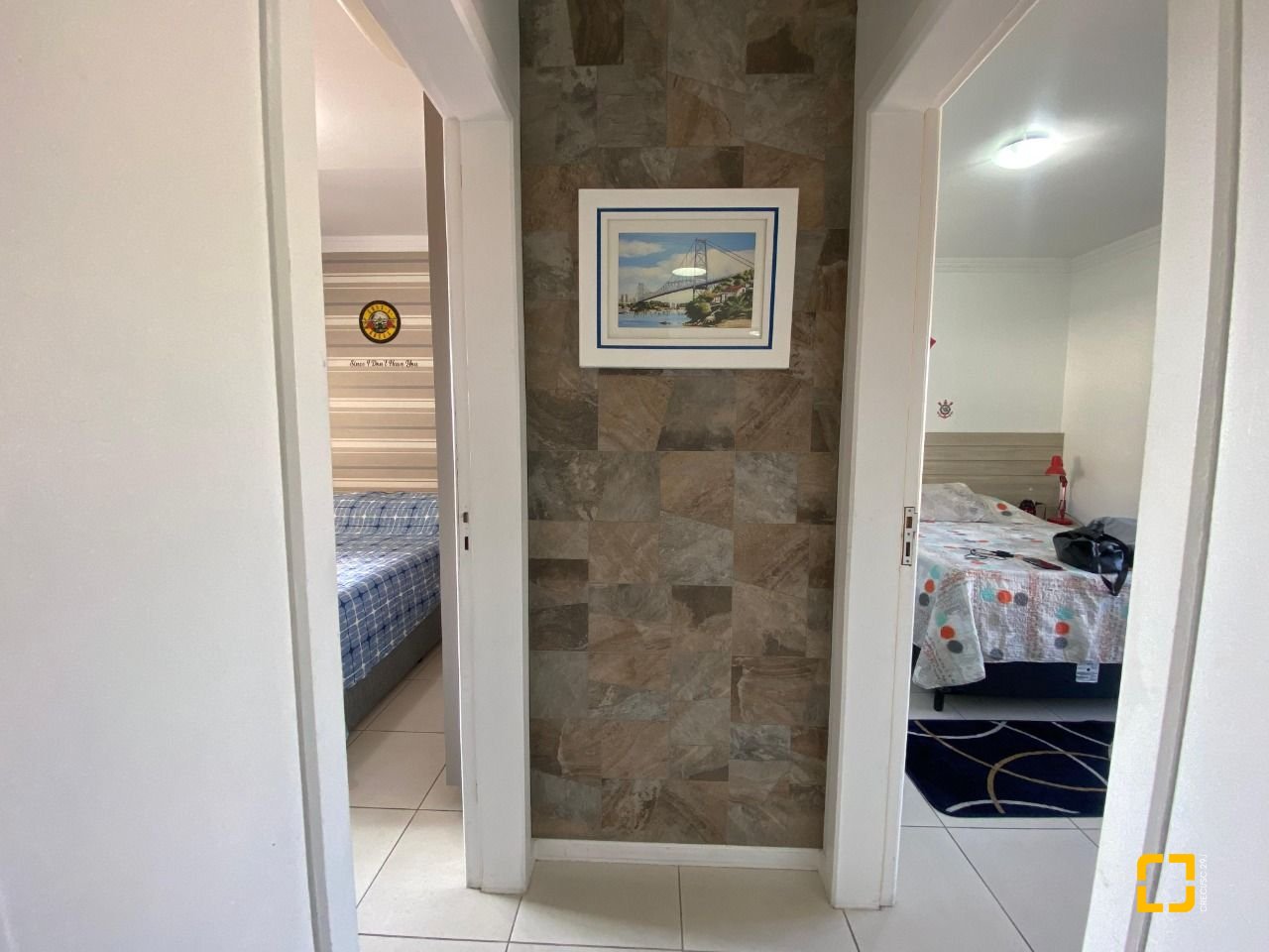 Apartamento com 90m², 3 quartos (sendo 1 suíte), 1 garagem, no bairro Ipiranga em São José