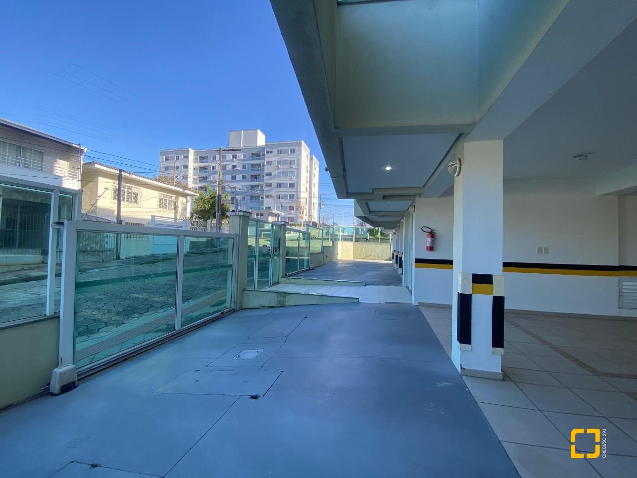 Apartamento com 90m², 3 quartos (sendo 1 suíte), 1 garagem, no bairro Ipiranga em São José