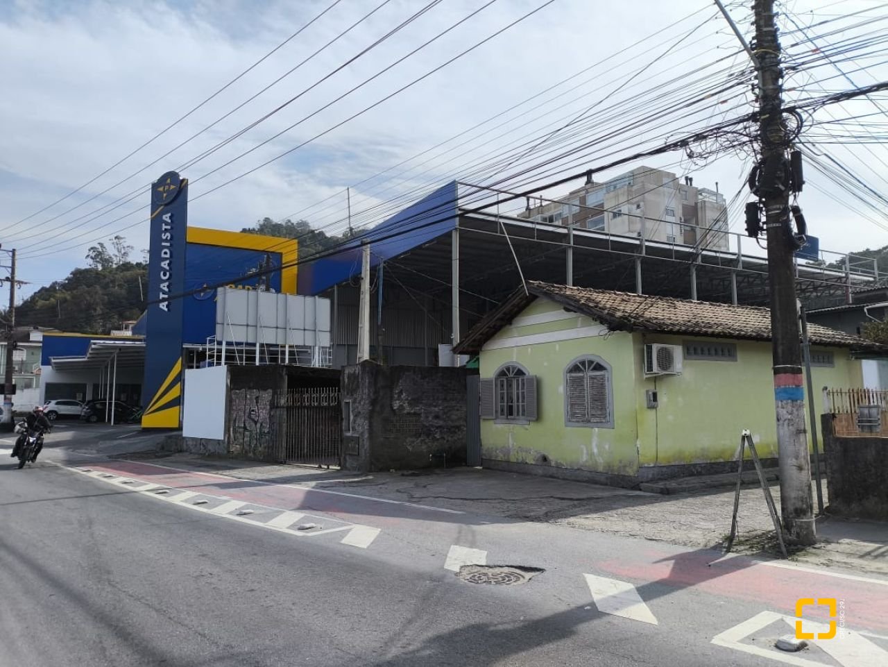 Casa com 90m², 4 quartos, no bairro Saco dos Limões em Florianópolis