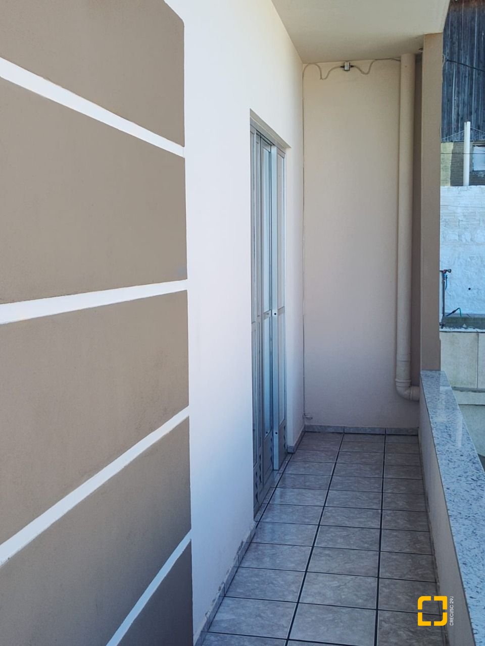 Casa com 103m², 3 quartos (sendo 1 suíte), no bairro Centro em Florianópolis