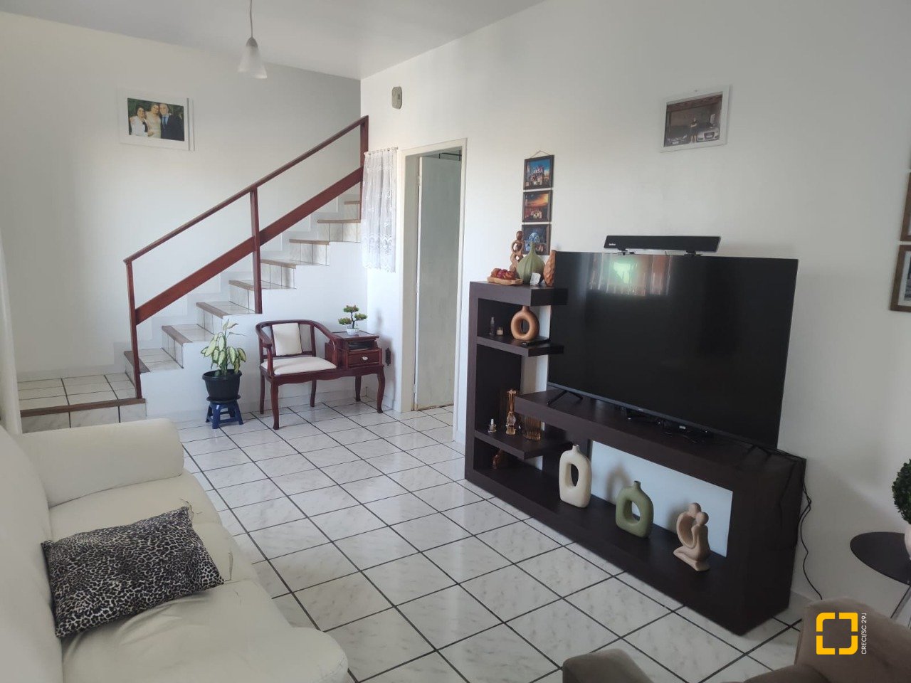 Casa com 103m², 3 quartos (sendo 1 suíte), no bairro Centro em Florianópolis