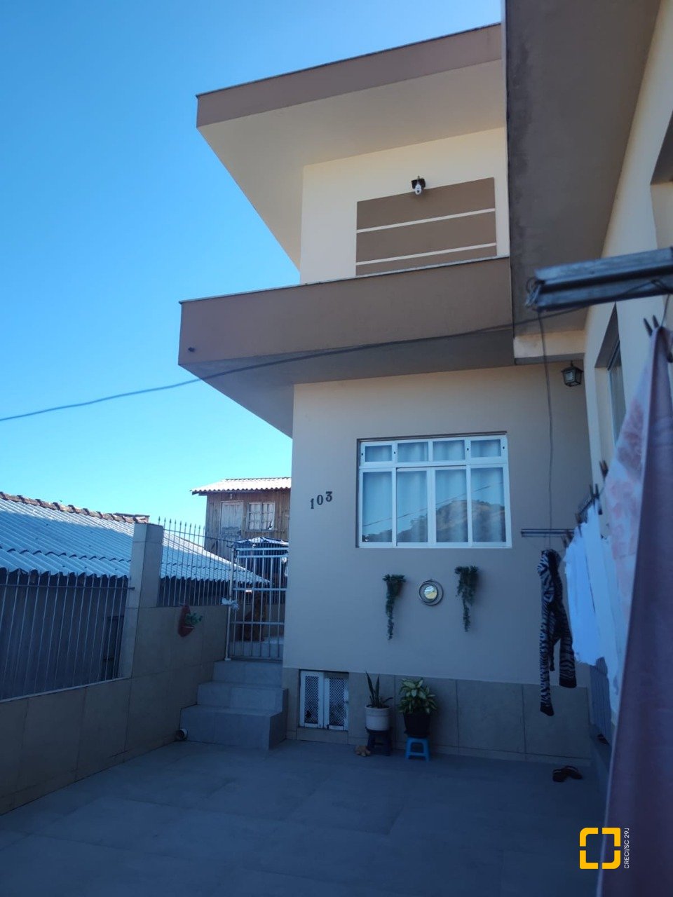 Casa com 103m², 3 quartos (sendo 1 suíte), no bairro Centro em Florianópolis