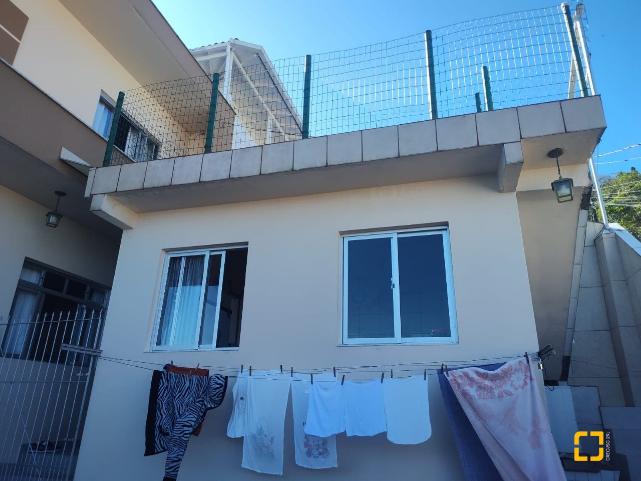 Casa com 103m², 3 quartos (sendo 1 suíte), no bairro Centro em Florianópolis