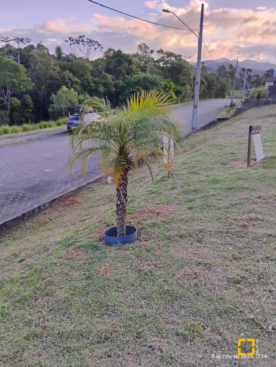 Terreno com 451m², no bairro Areias de Baixo em Governador Celso Ramos