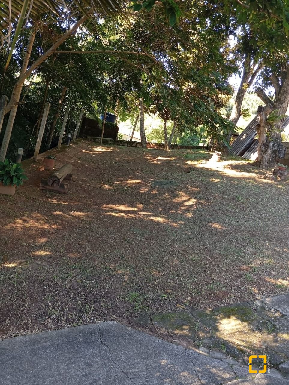 Casa com 15600m², 4 quartos (sendo 1 suíte), 2 garagens, no bairro Ribeirão da Ilha em Florianópolis