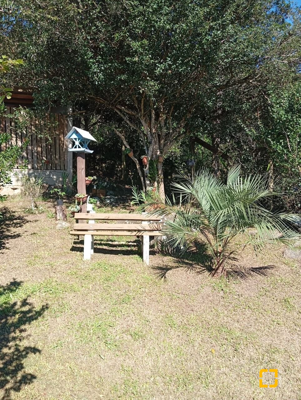 Casa com 15600m², 4 quartos (sendo 1 suíte), 2 garagens, no bairro Ribeirão da Ilha em Florianópolis