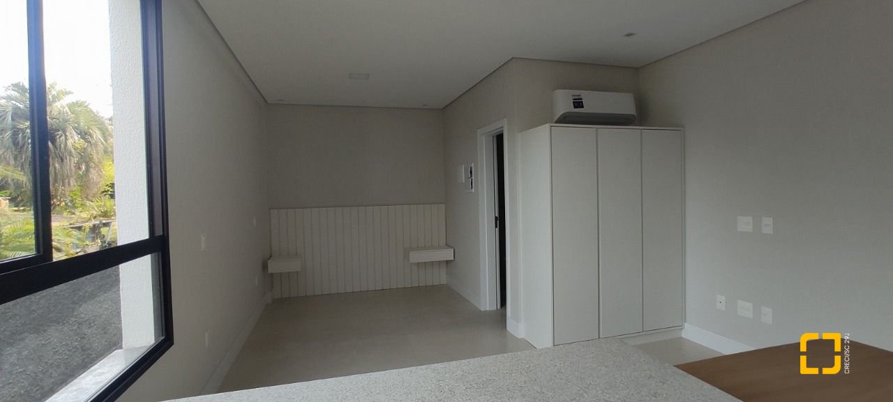 Studio com 31m², 1 quarto, 1 garagem, no bairro Santo Antônio de Lisboa em Florianópolis