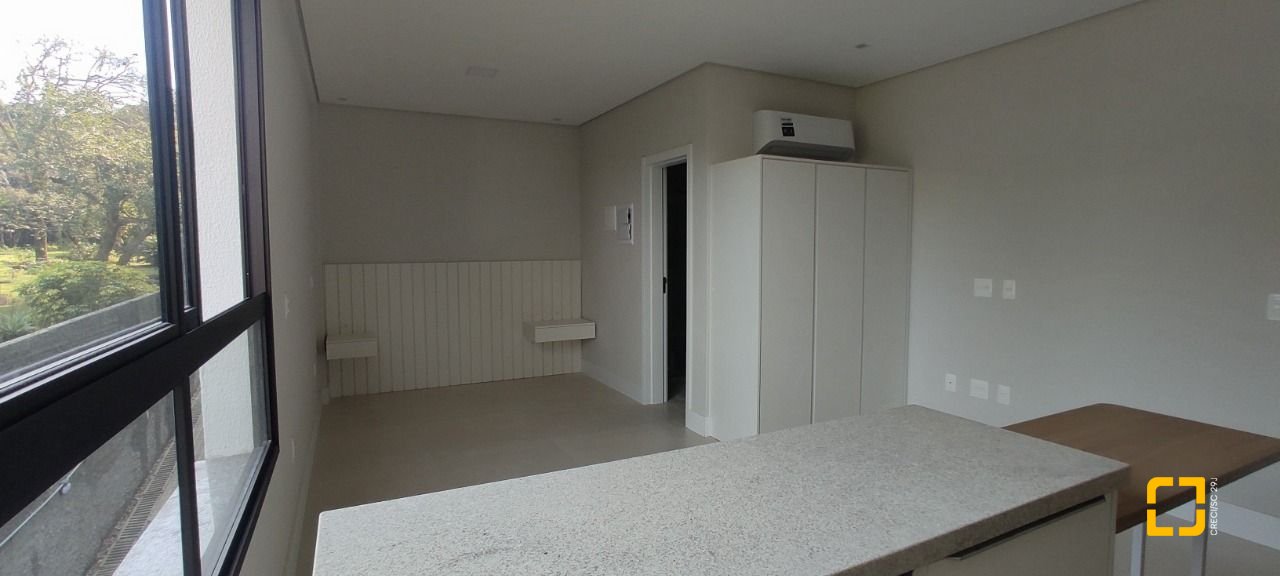 Studio com 31m², 1 quarto, 1 garagem, no bairro Santo Antônio de Lisboa em Florianópolis